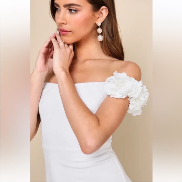 Lulus Pretty Presence White Off-the-Shoulder Floral Strap Mini Dress Size Large - Picture 4 of 10